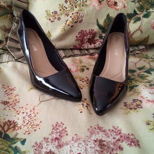 CLARKS  HEELS (8) BLACK